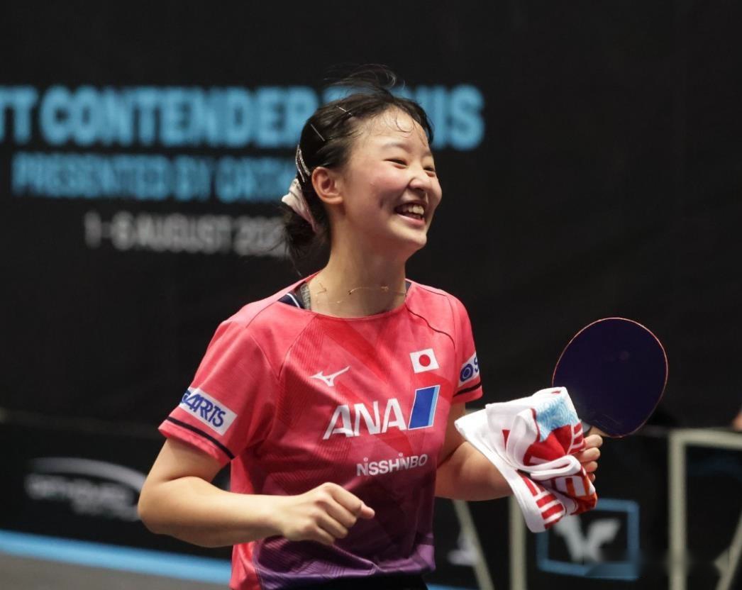 他在镜头前 他在镜头前