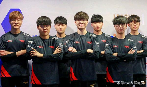 开激烈角逐 开激烈角逐